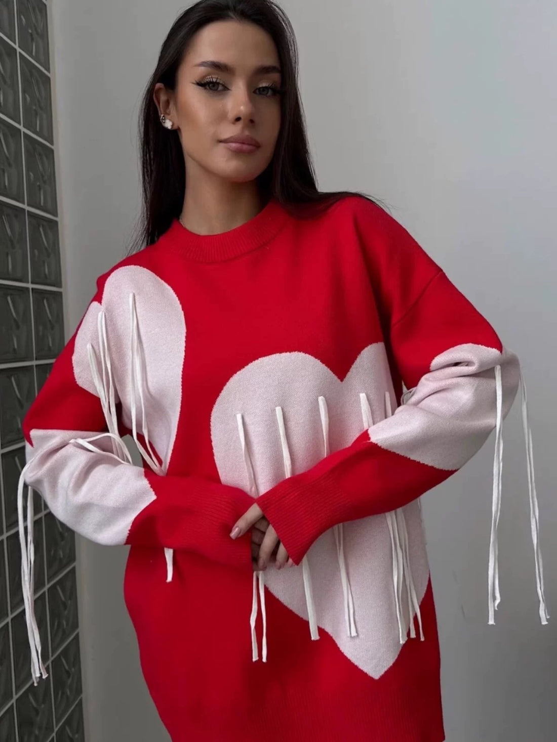 Pull femme motifs cœur franges rouge blanc féminité moderne MAX FOR ME