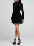 Robe Courte en Dentelle Fleurie Intense – Manches Longues, Rouge ou Noir MAX for ME