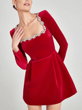 Robe Courte Noire Tweed Chic – Col Bijou et Poches Perlées Rouge / S MAX for ME