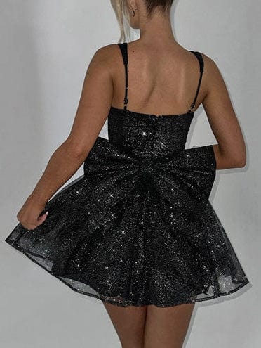 Robe Courte Plissée avec Nœud à la Taille – Manches Longues et Style Épuré MAX for ME