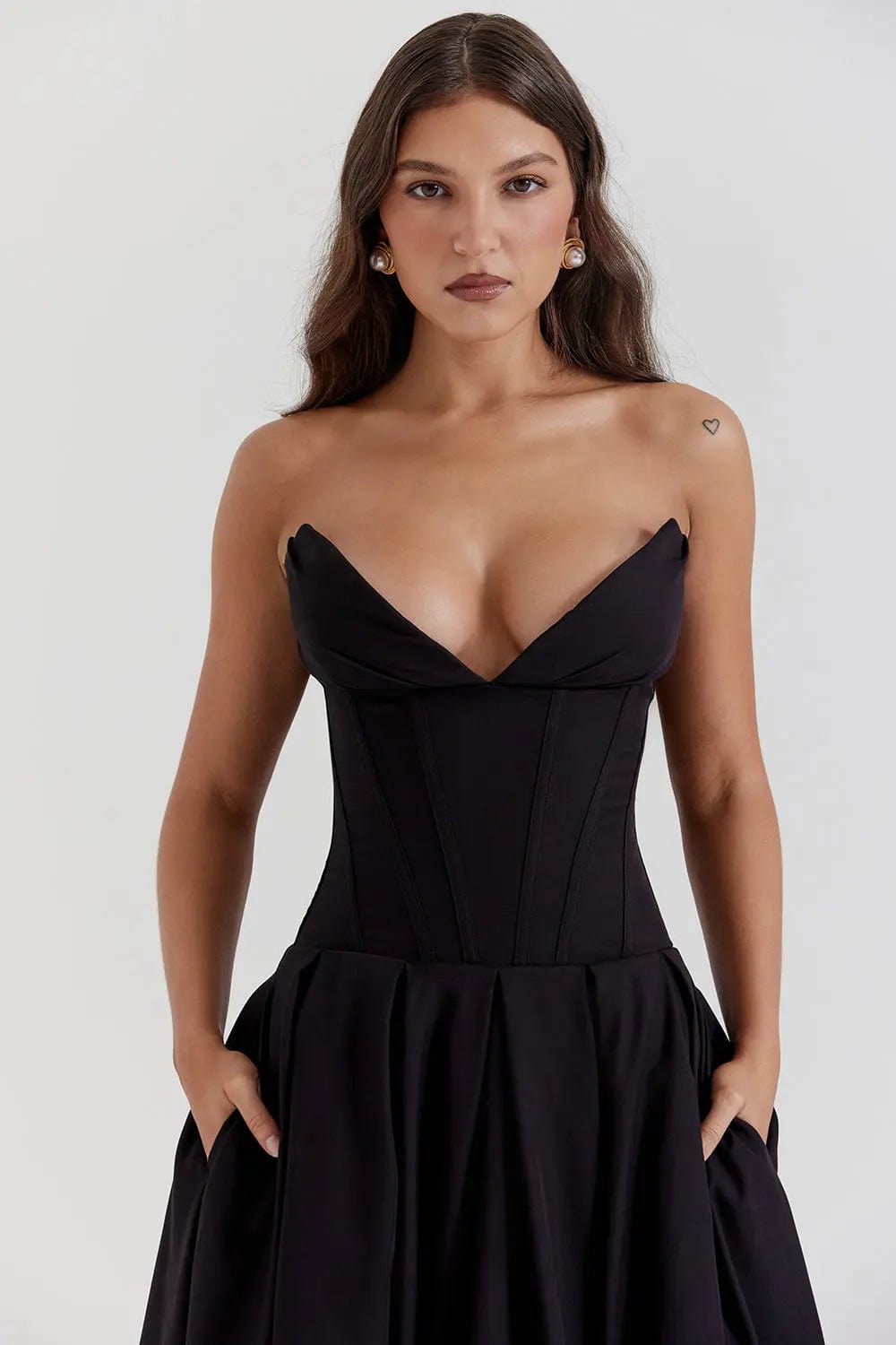 MAX for ME Robe Daphne avec Corsage Structuré et Jupe Volumineuse