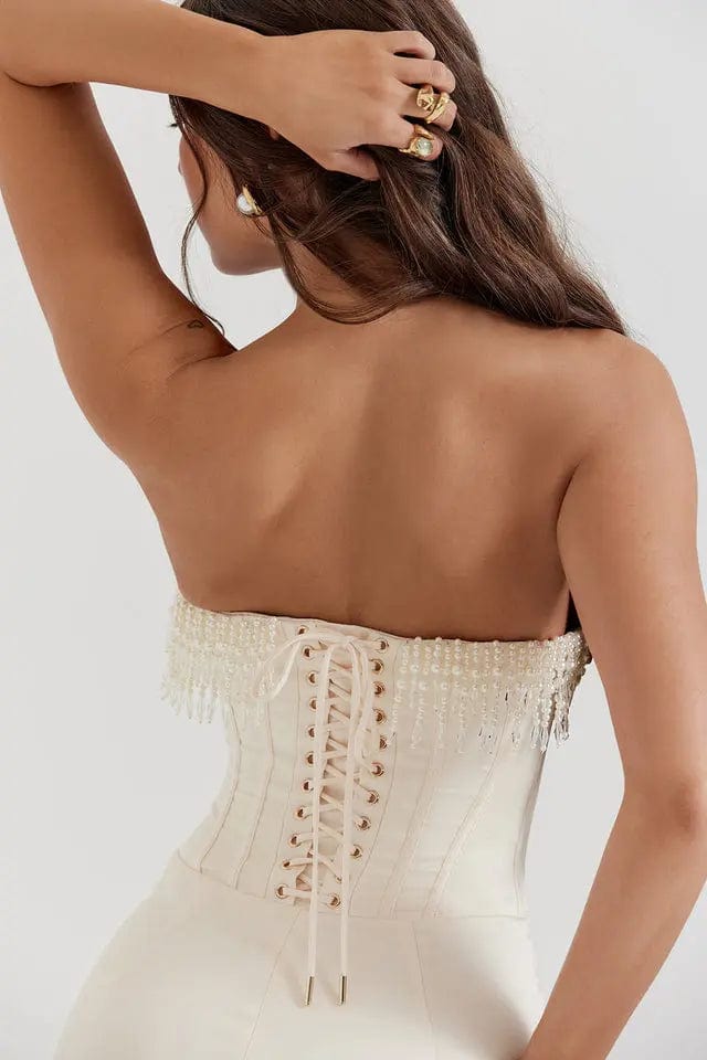 MAX for ME Robe Longue Satinée avec Perles et Dos Lacé