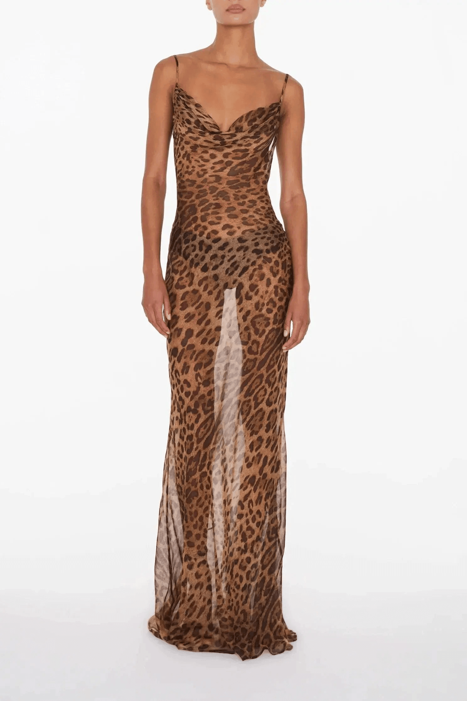 Robe longue transparente Serena en satin et chiffon avec traîne MAX for ME