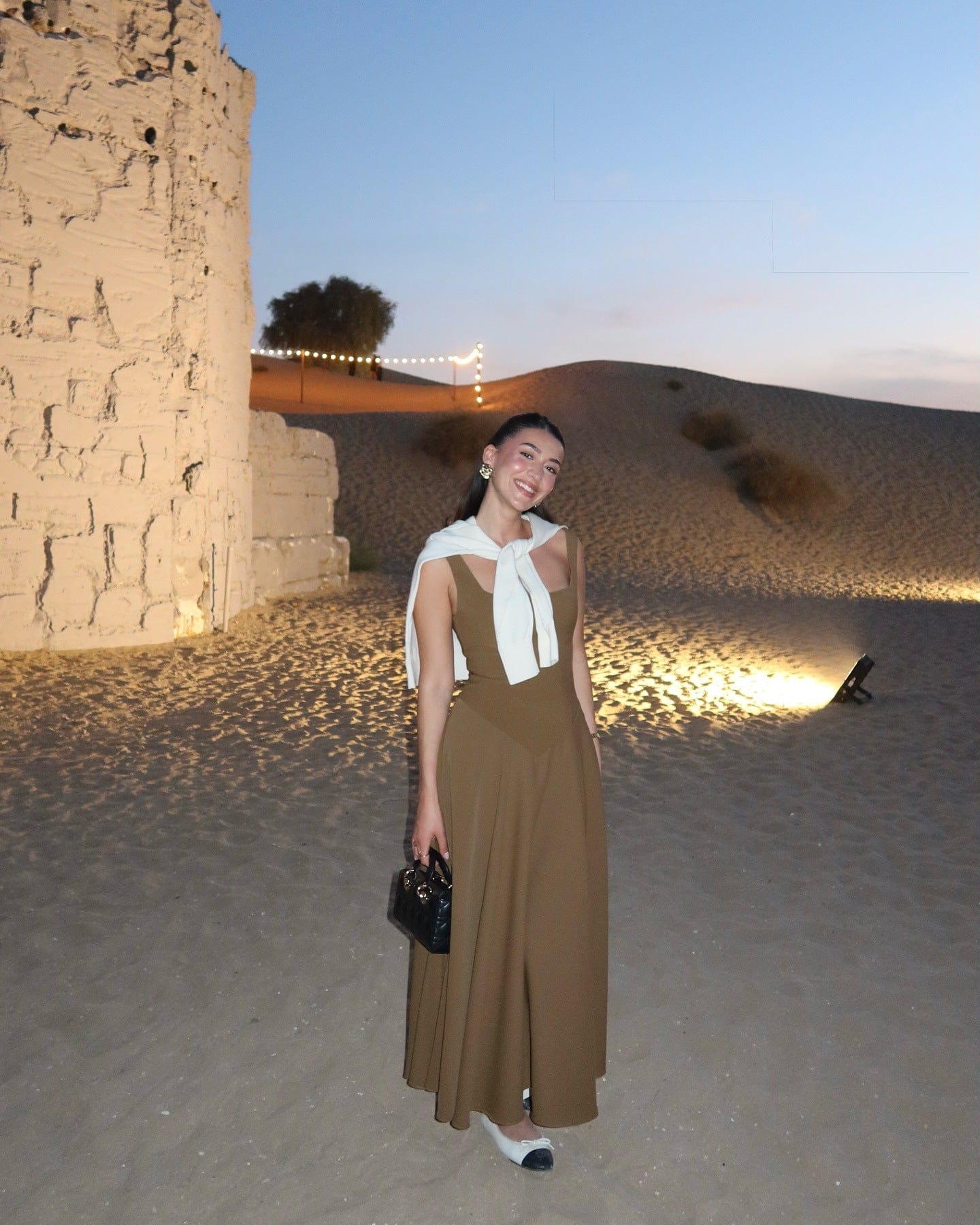 Robe mi-longue à bretelles ajustables – élégance fluide pour été chic MAX FOR ME