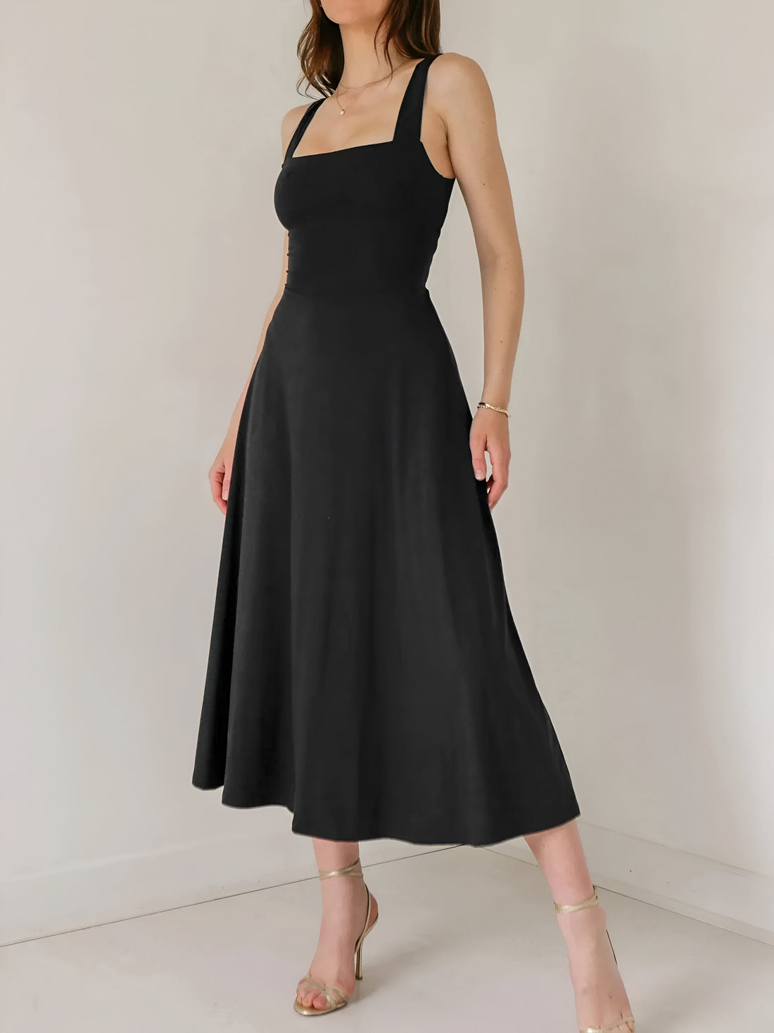 Robe Midi Femme Charbon – Élégance Chic et Intemporelle MAX FOR ME