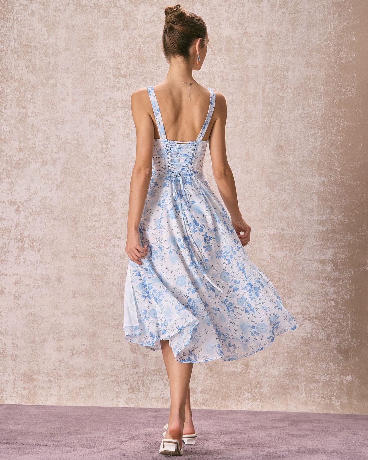 Robe Midi Fleurie Bleu Pastel – Romance d’Été et Silhouette Fluide MAX FOR ME