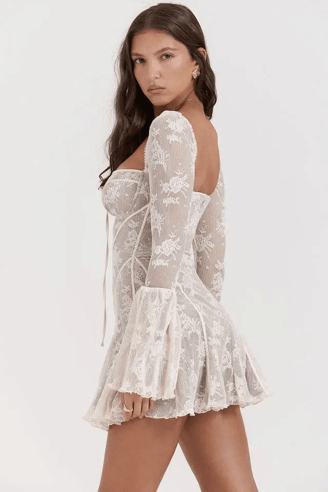 Robe mini Alix en dentelle à pois avec corset 