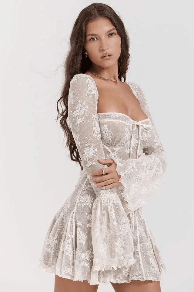 Robe mini Alix en dentelle à pois avec corset 