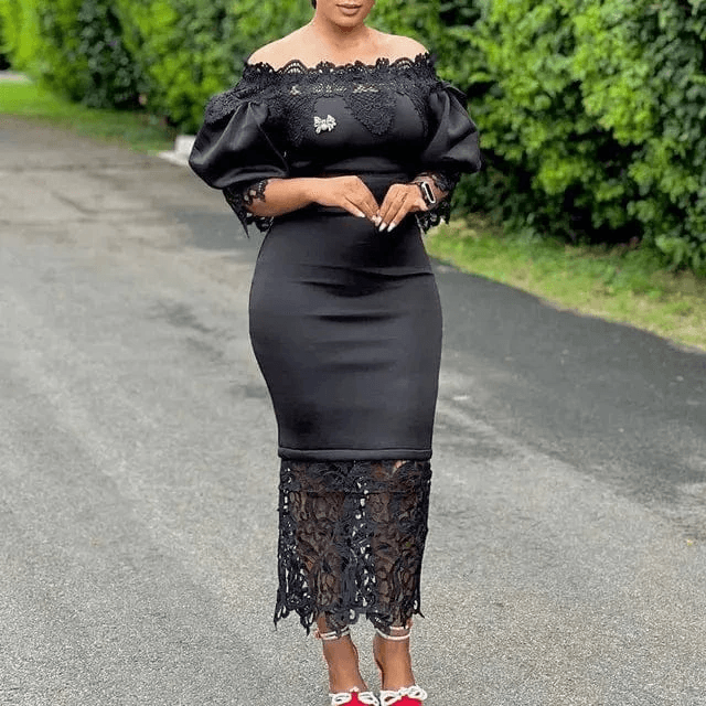 Robes de luxe en dentelle - Manches lanterne Bouffantes Noir / S MAX for ME