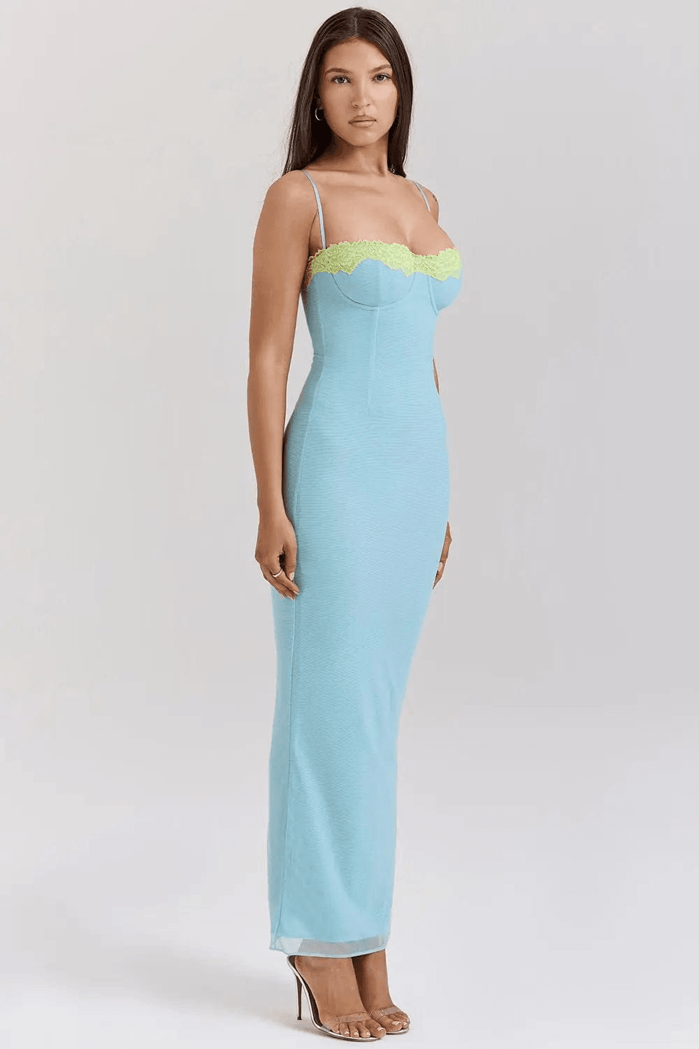 Robe de soirée Noelie - Élégance en toute légèreté 