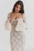MAX for ME robes Robe longue Amara en dentelle à pois avec corsage structuré