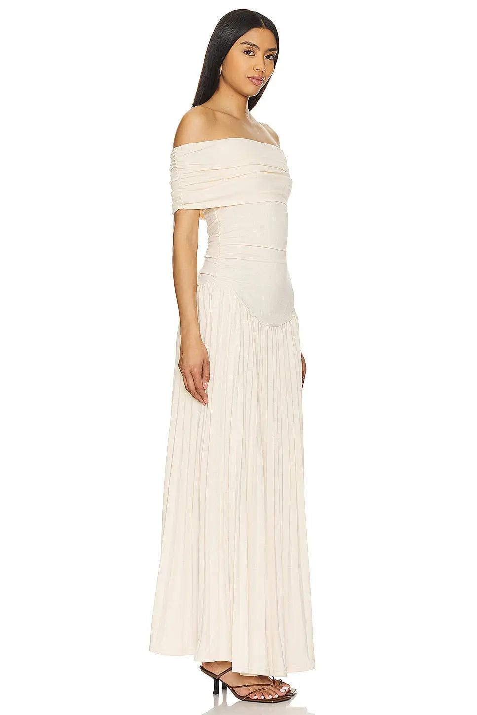 MAX for ME robes Robe longue Mila avec coupe épaules dénudées et maille ajourée