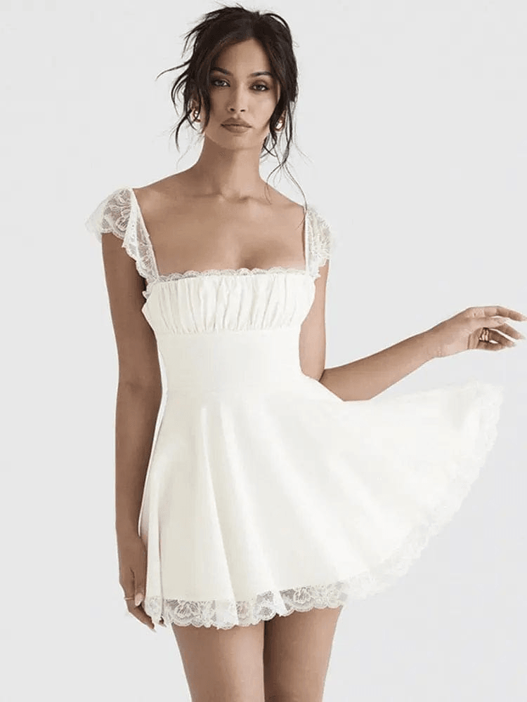 Robe mini Camille avec corsage corseté et jupe en tulle 