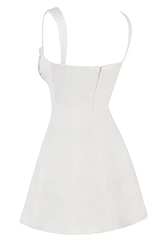 MAX for ME robes Robe mini Juliette en satin avec bonnets en dentelle – Sensualité et douceur