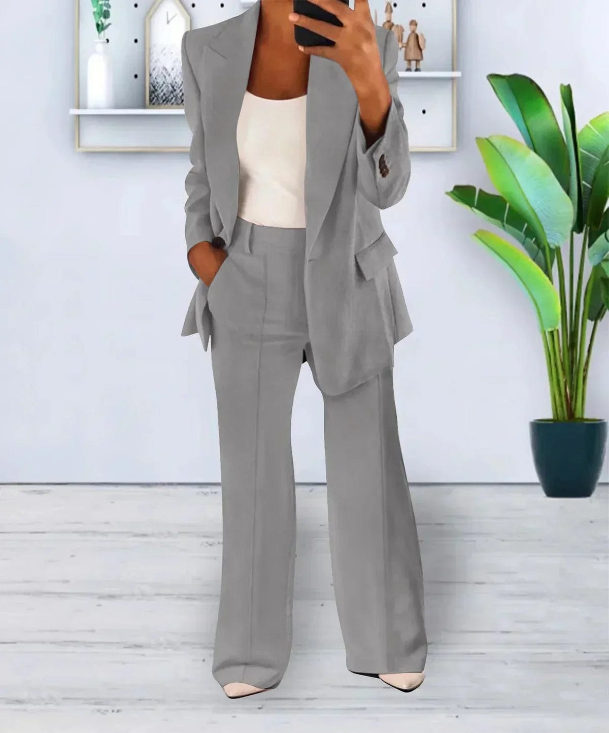 Tailleur pantalon sur mesure pour femme : blazer droit et pantalon large taille haute Gris / S MAX FOR ME