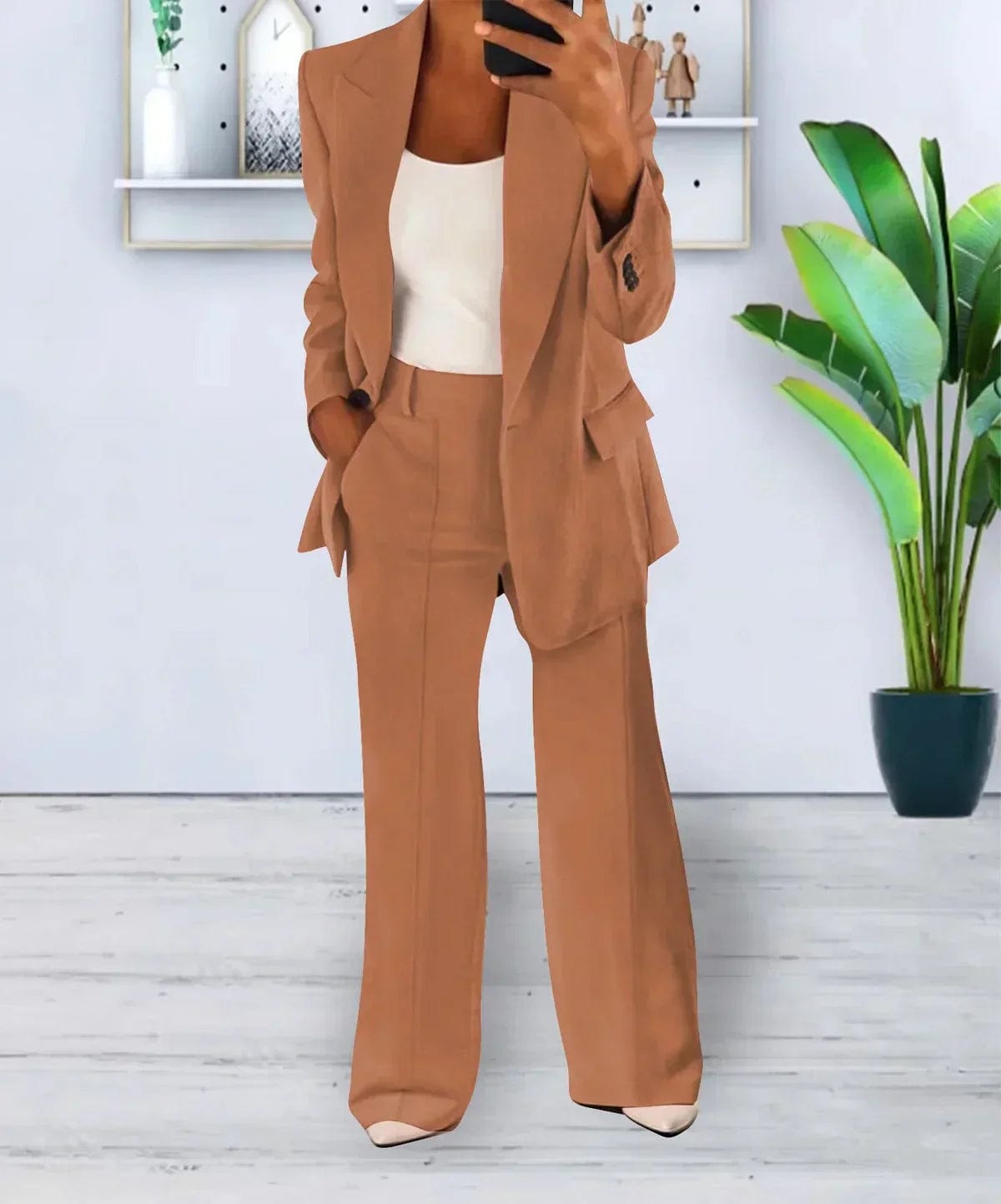 Tailleur pantalon sur mesure pour femme : blazer droit et pantalon large taille haute Marron / S MAX FOR ME