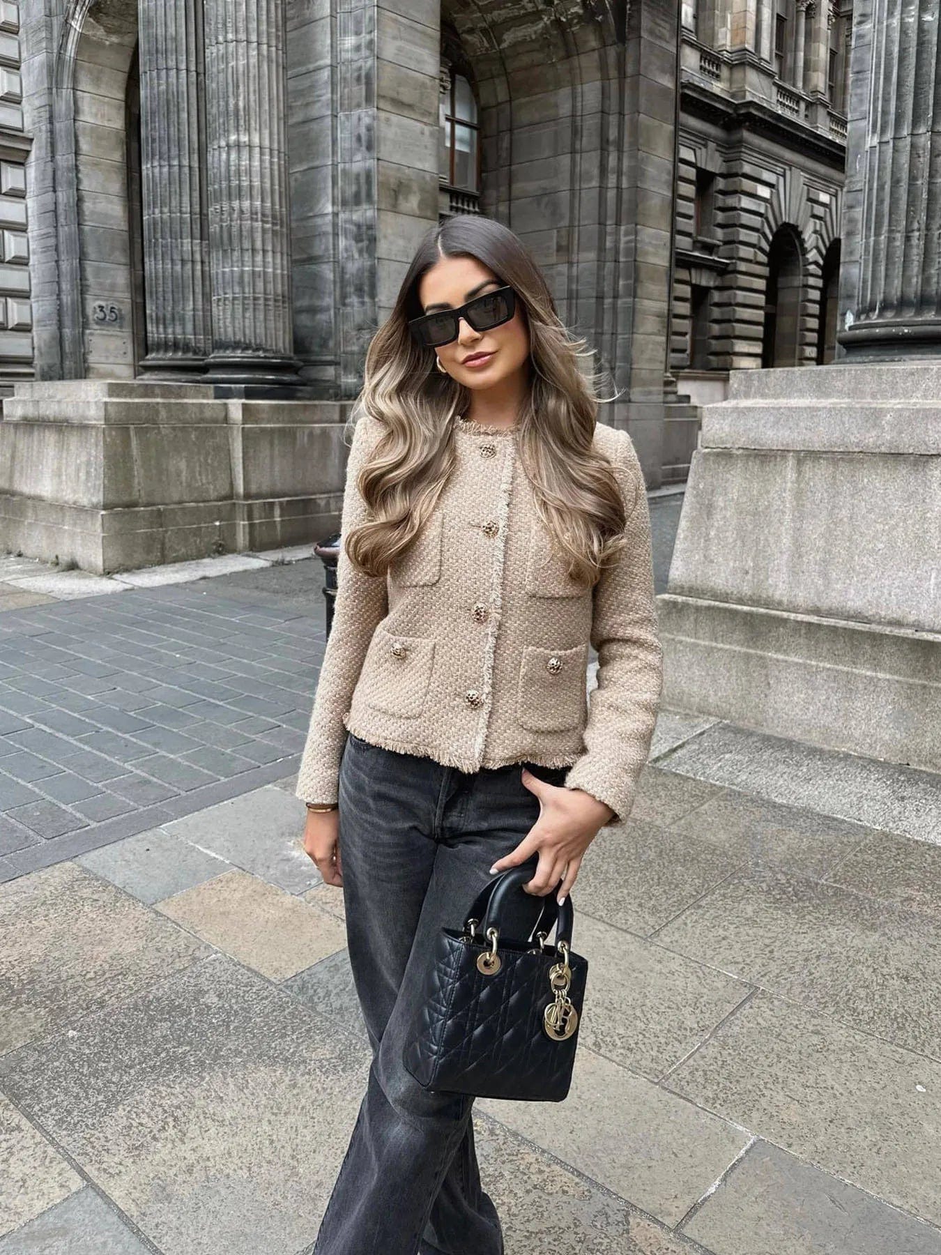 Veste courte en tweed - l'élégance parisienne intemporelle - MAX FOR ME MAX FOR ME